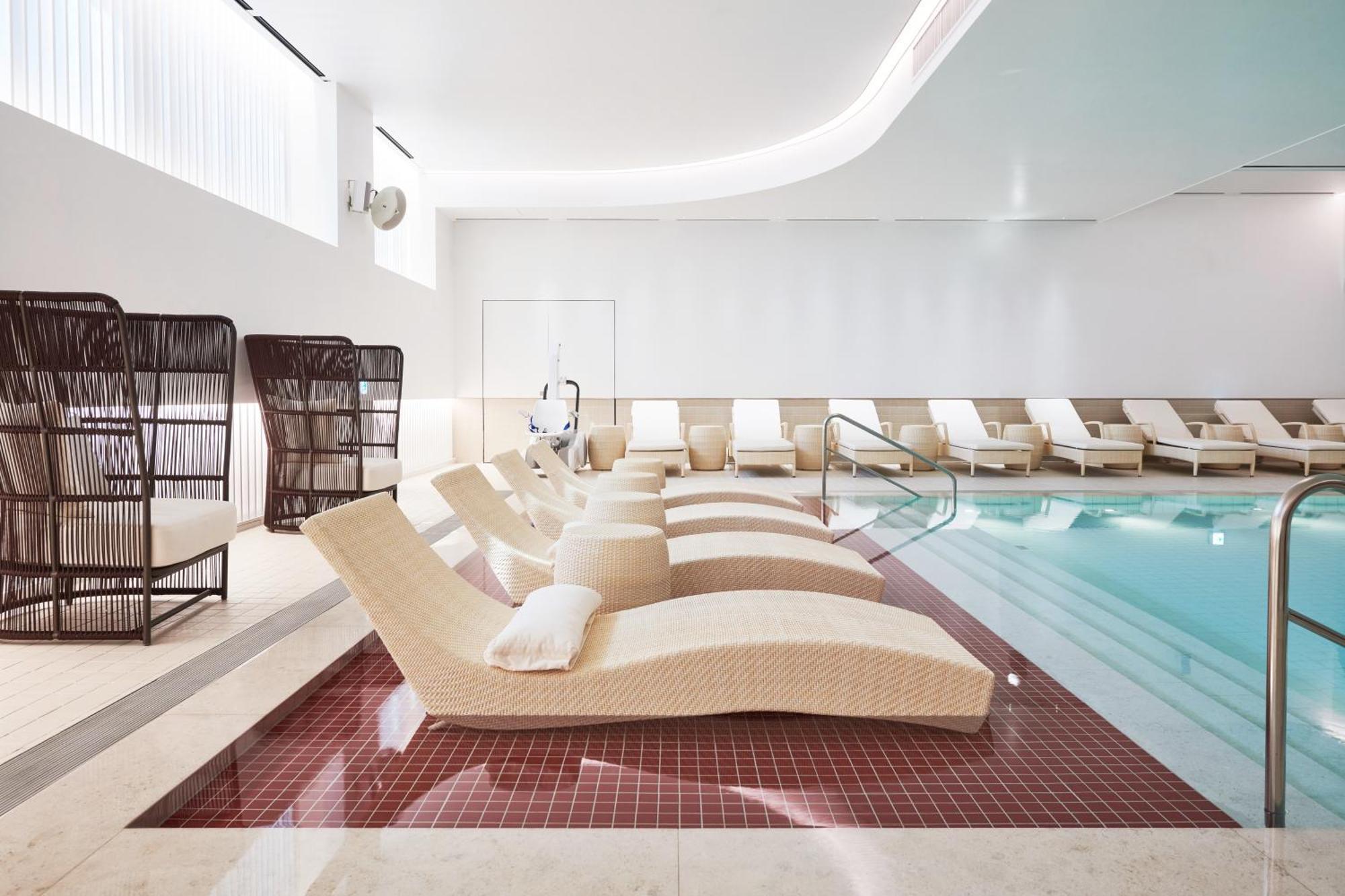 酒店 Nine Tree Premier Rokaus Hotel Seoul Yongsan 4*